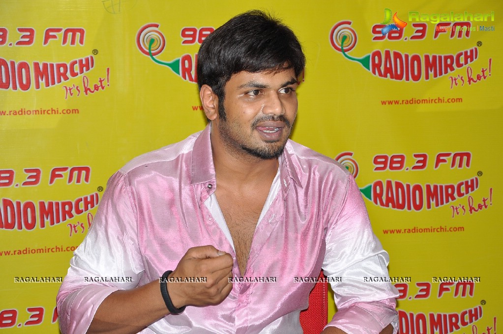 Manchu Manoj @ Radio Mirchi