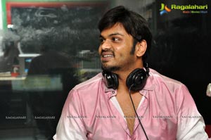 Manchu Manoj @ Radio Mirchi