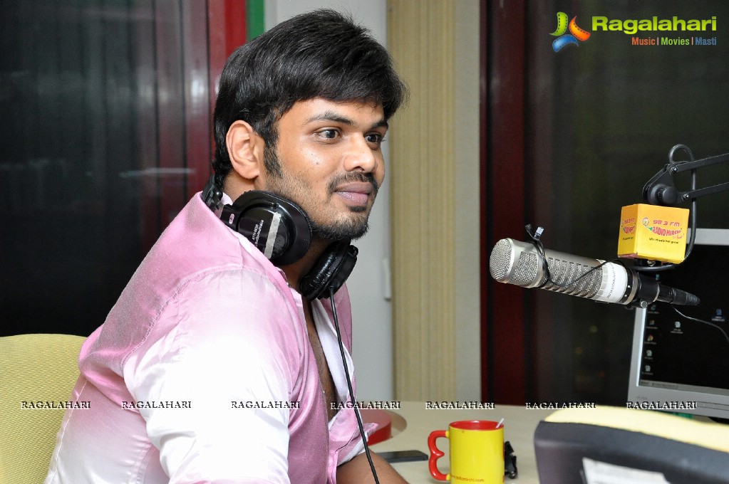 Manchu Manoj @ Radio Mirchi