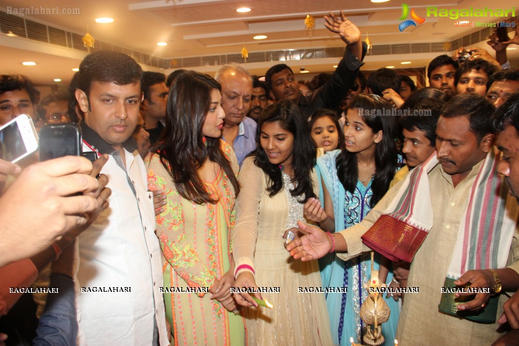 Saree Niketan Shopping Mall inaugurated by Kajal