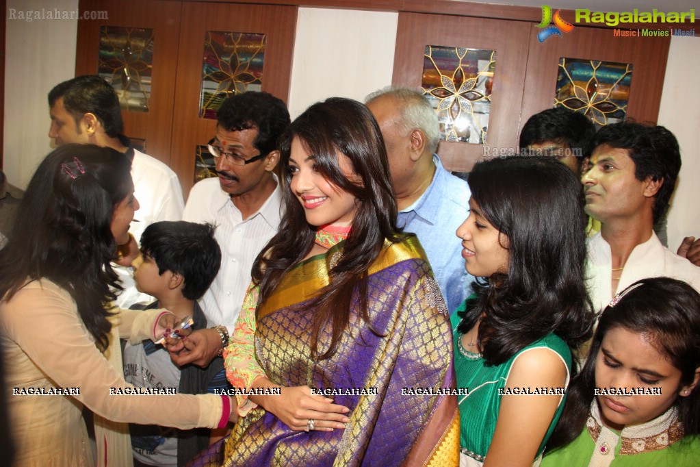 Saree Niketan Shopping Mall inaugurated by Kajal