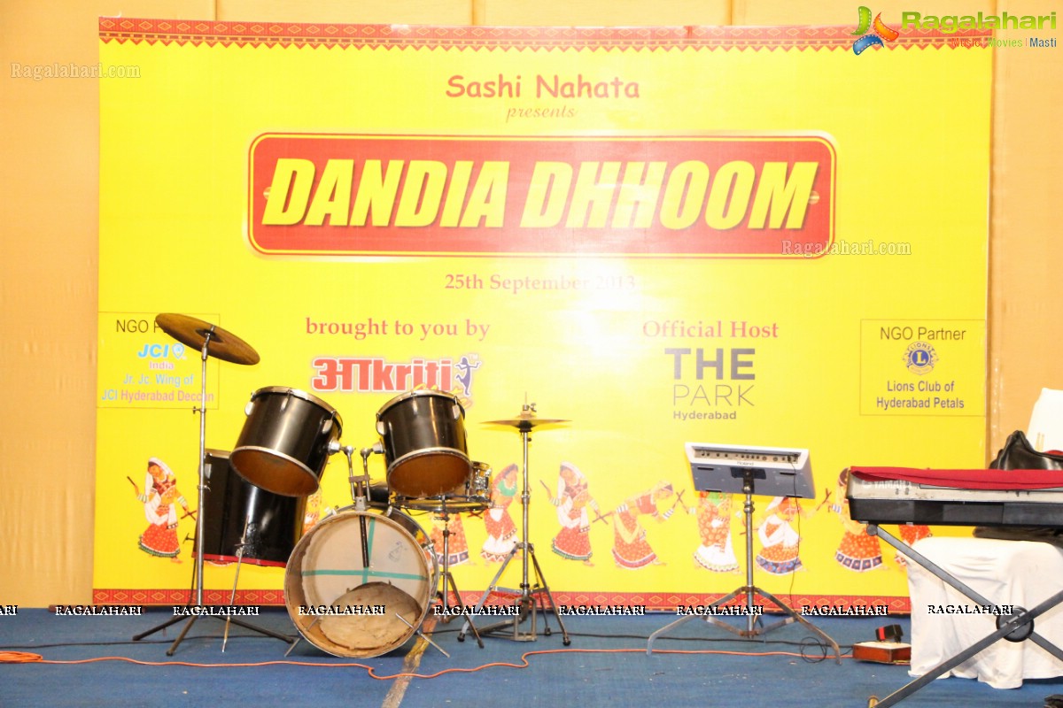 Akritti Elite Exhibitions 'Dandia Dhhoom' at The Park, Hyderabad