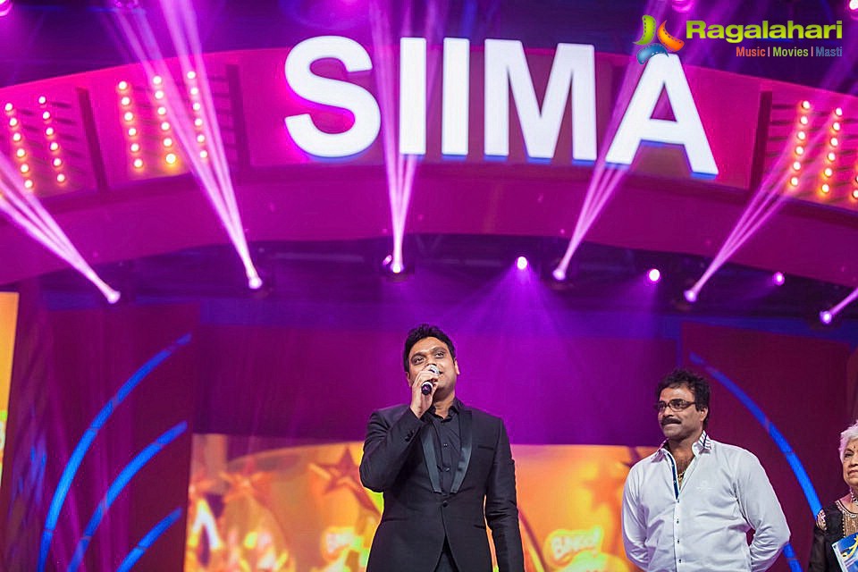Celebs at SIIMA 2013