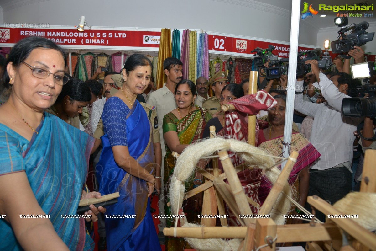 Hyderabad Silk Mark Expo 2013