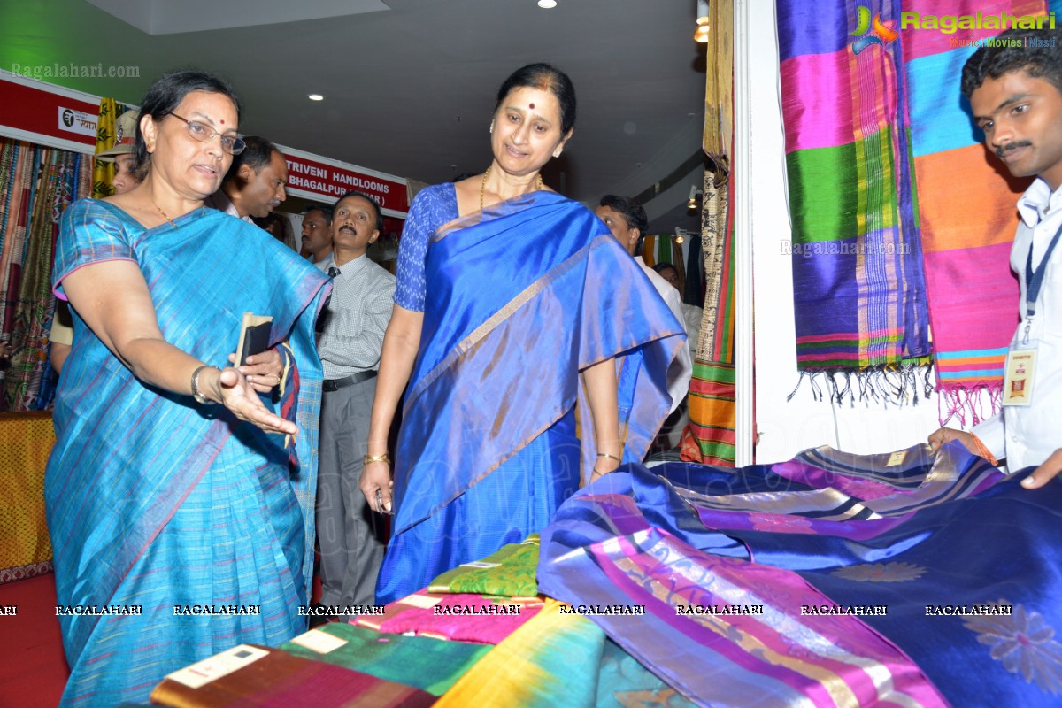 Hyderabad Silk Mark Expo 2013