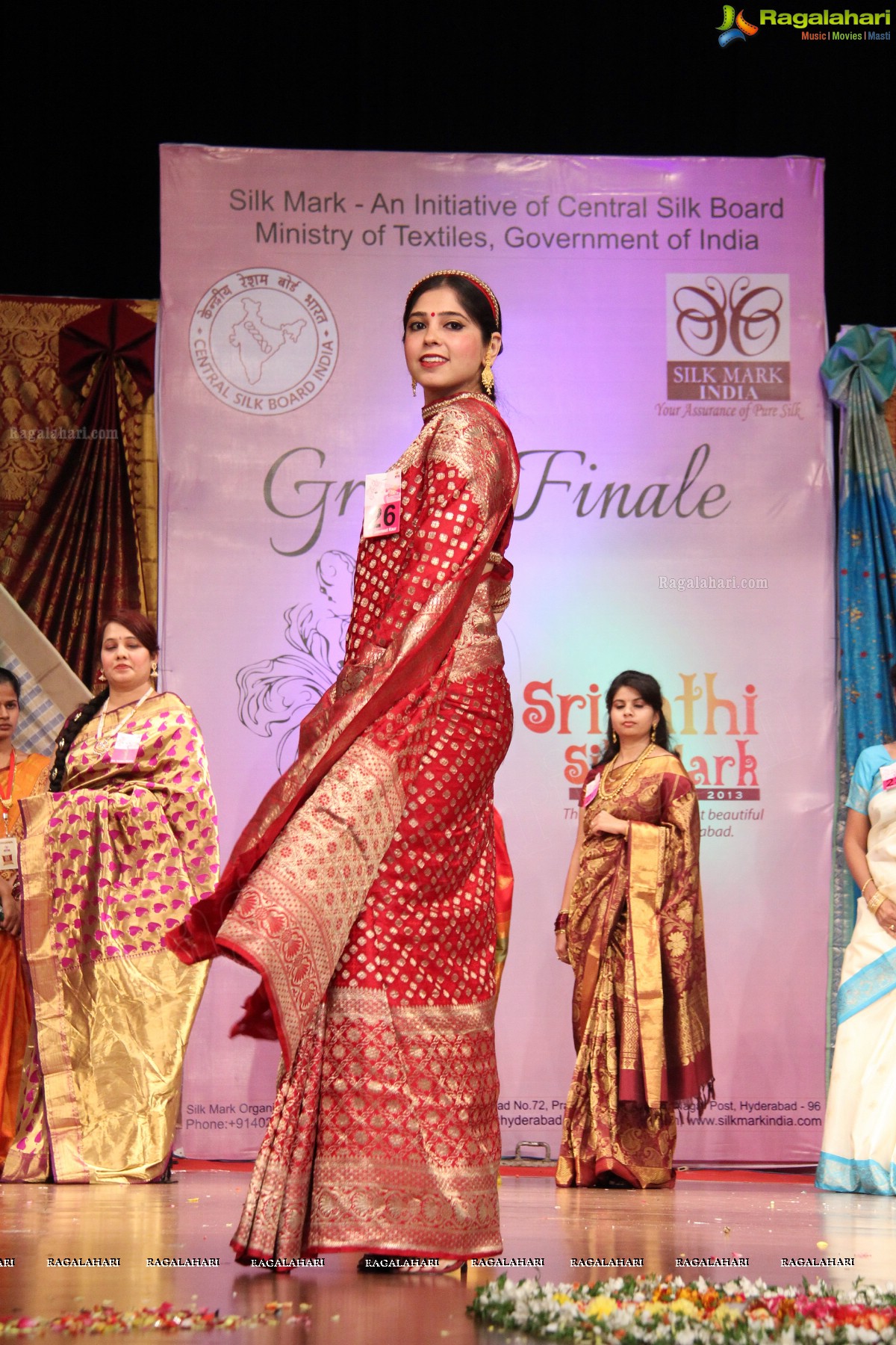 Srimathi Silk Mark Hyderabad 2013 Grand Finale