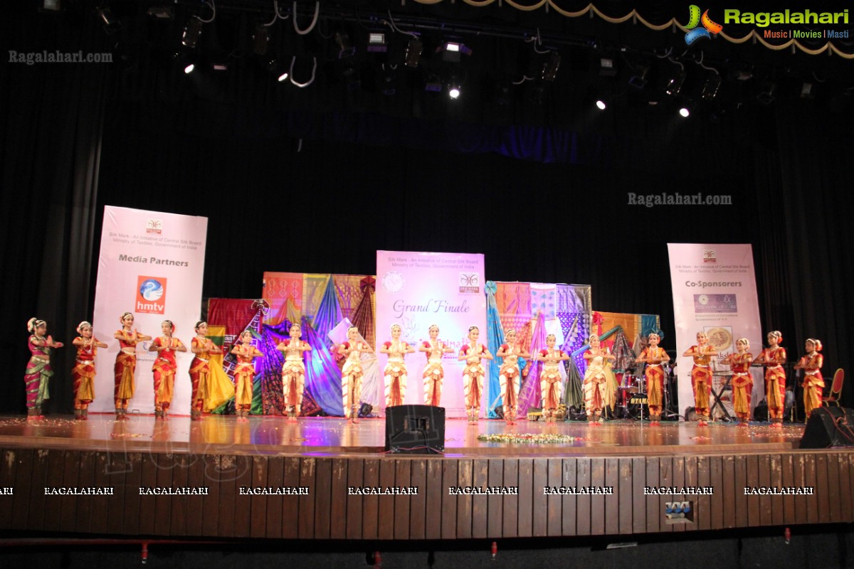 Srimathi Silk Mark Hyderabad 2013 Grand Finale