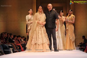 Tarun Tahiliani Autumn Winter and Bridal Collection