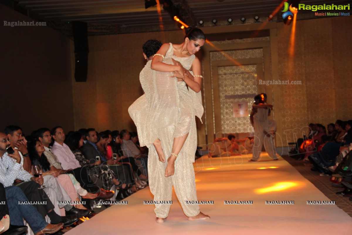 Tarun Tahiliani Autumn Winter Collection 2013 -14 at Trident, Hyderabad