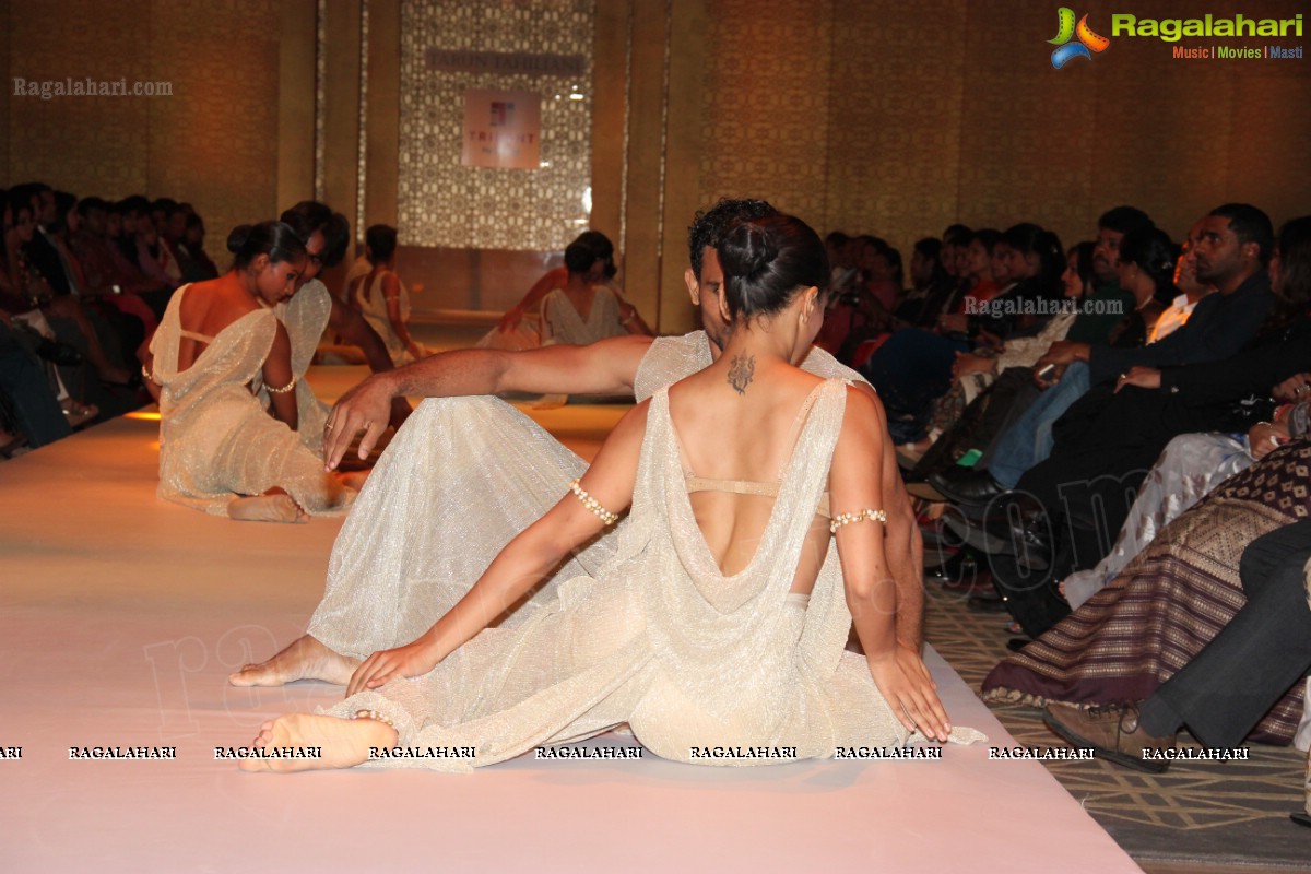 Tarun Tahiliani Autumn Winter Collection 2013 -14 at Trident, Hyderabad