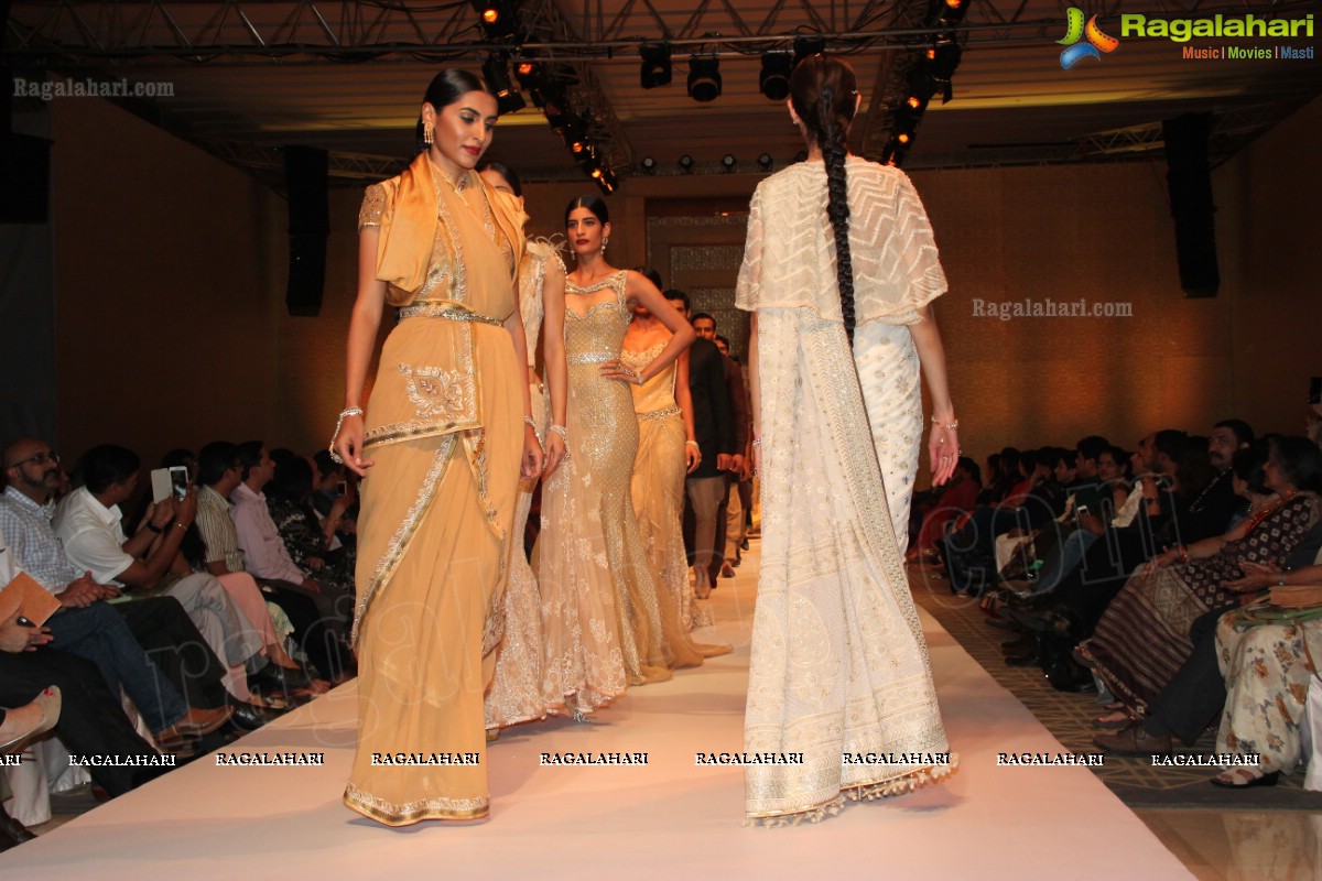 Tarun Tahiliani Autumn Winter Collection 2013 -14 at Trident, Hyderabad