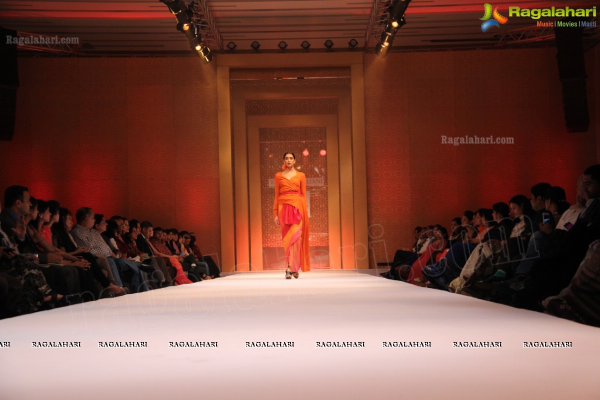 Tarun Tahiliani Autumn Winter Collection 2013 -14 at Trident, Hyderabad