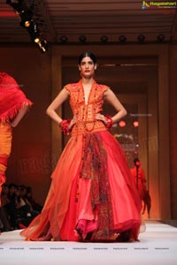 Tarun Tahiliani Autumn Winter and Bridal Collection