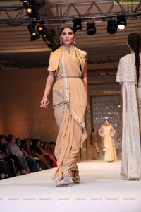 Tarun Tahiliani Autumn Winter and Bridal Collection