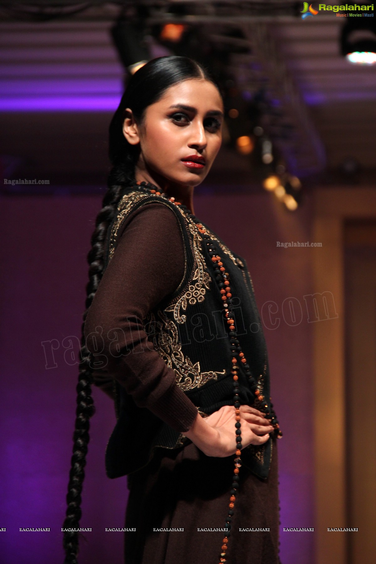 Tarun Tahiliani Autumn Winter Collection 2013 -14 at Trident, Hyderabad