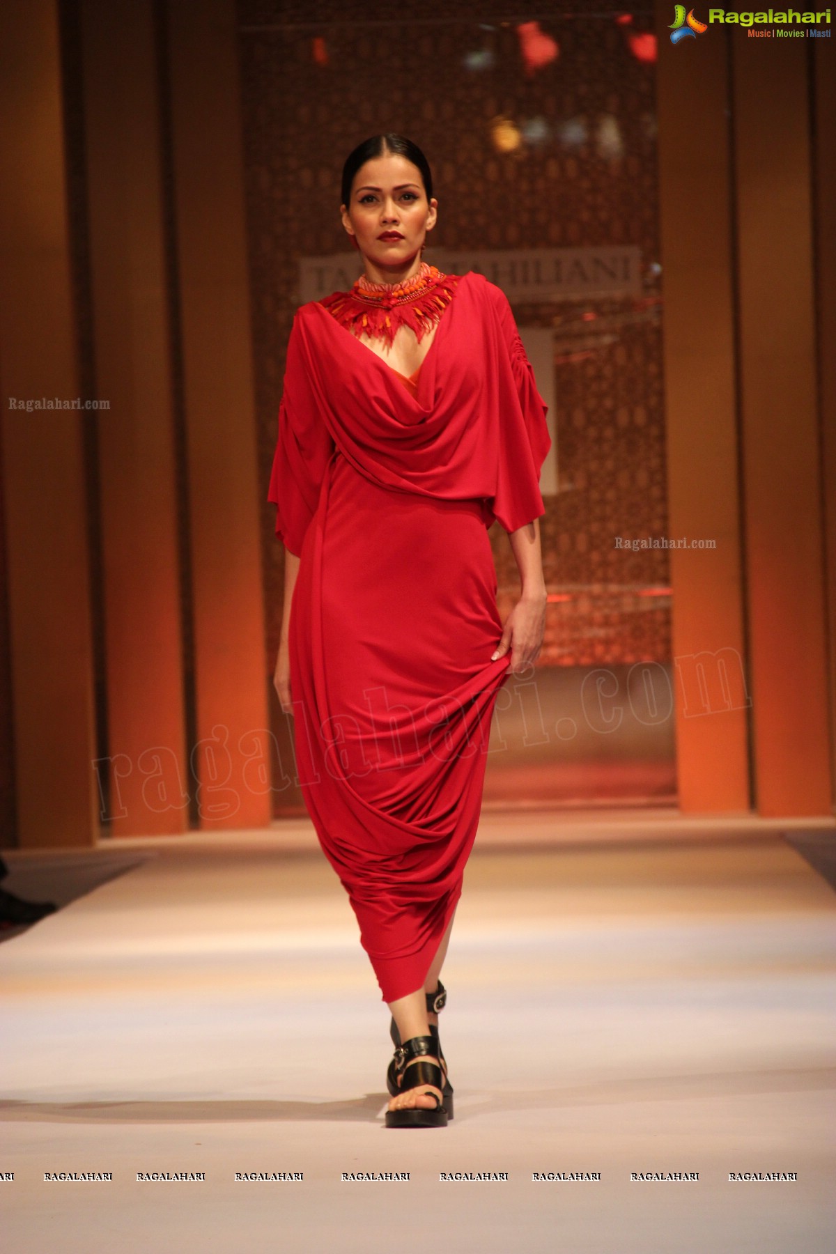 Tarun Tahiliani Autumn Winter Collection 2013 -14 at Trident, Hyderabad