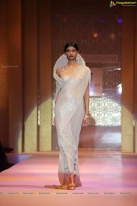 Tarun Tahiliani Autumn Winter and Bridal Collection