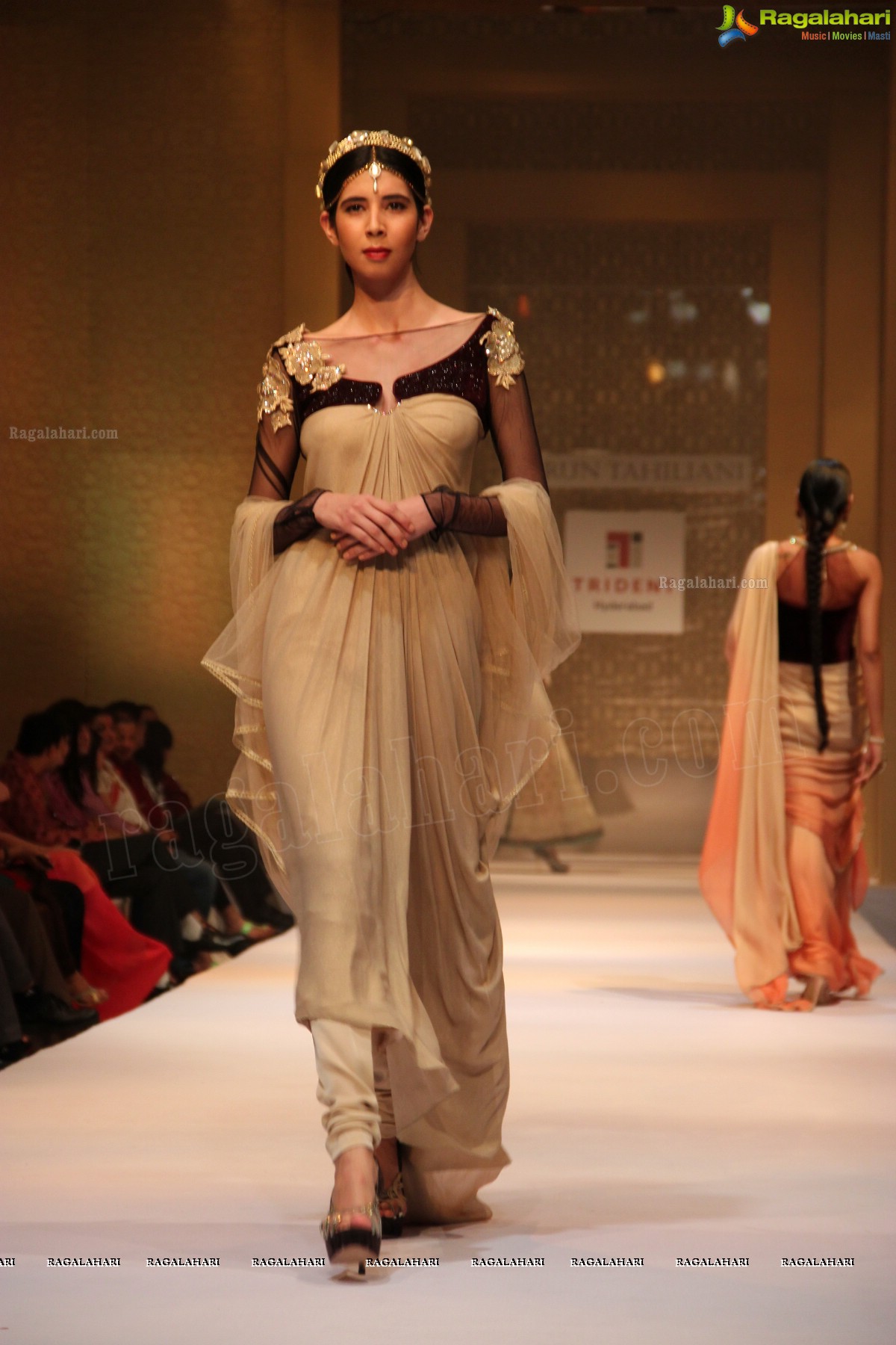 Tarun Tahiliani Autumn Winter Collection 2013 -14 at Trident, Hyderabad