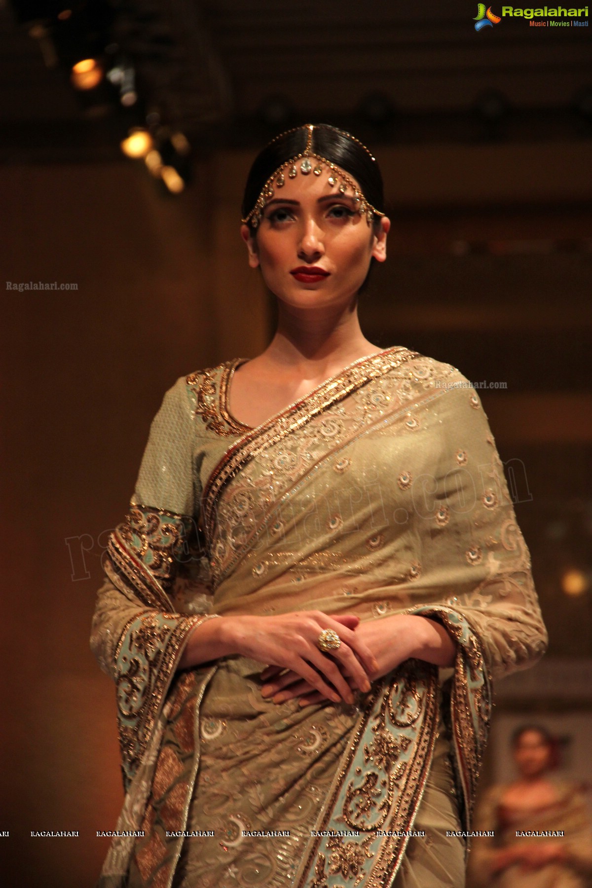 Tarun Tahiliani Autumn Winter Collection 2013 -14 at Trident, Hyderabad