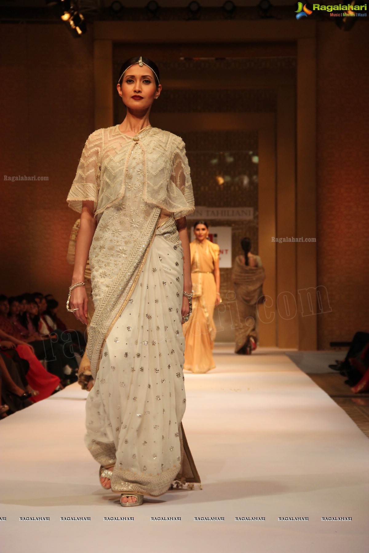 Tarun Tahiliani Autumn Winter Collection 2013 -14 at Trident, Hyderabad