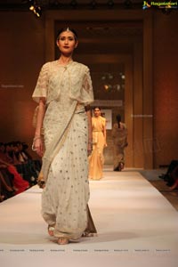 Tarun Tahiliani Autumn Winter and Bridal Collection