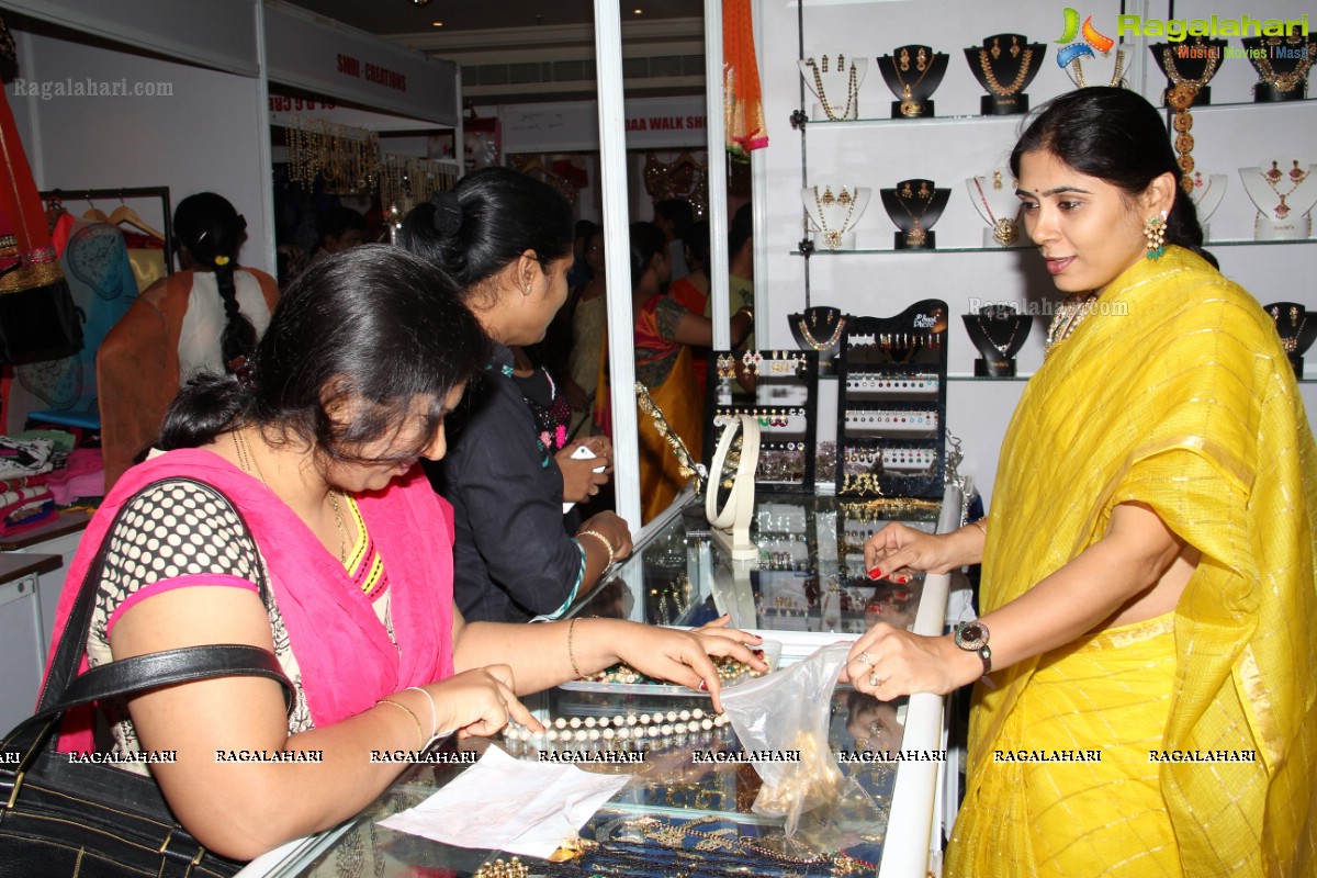 Alekhya inaugurates Trendz Lifestyle Expo at Taj Krishna, Hyderabad