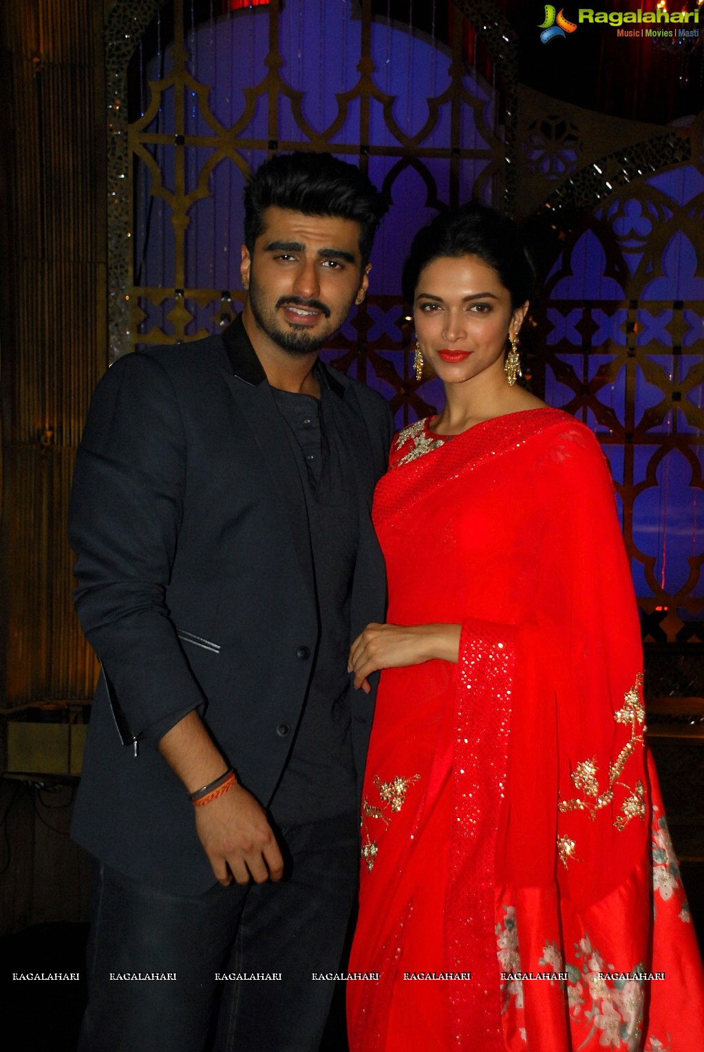 Deepika Padukone and Arjun Kapoor on Zee TV show India's Best Cine Stars Ki Khoj