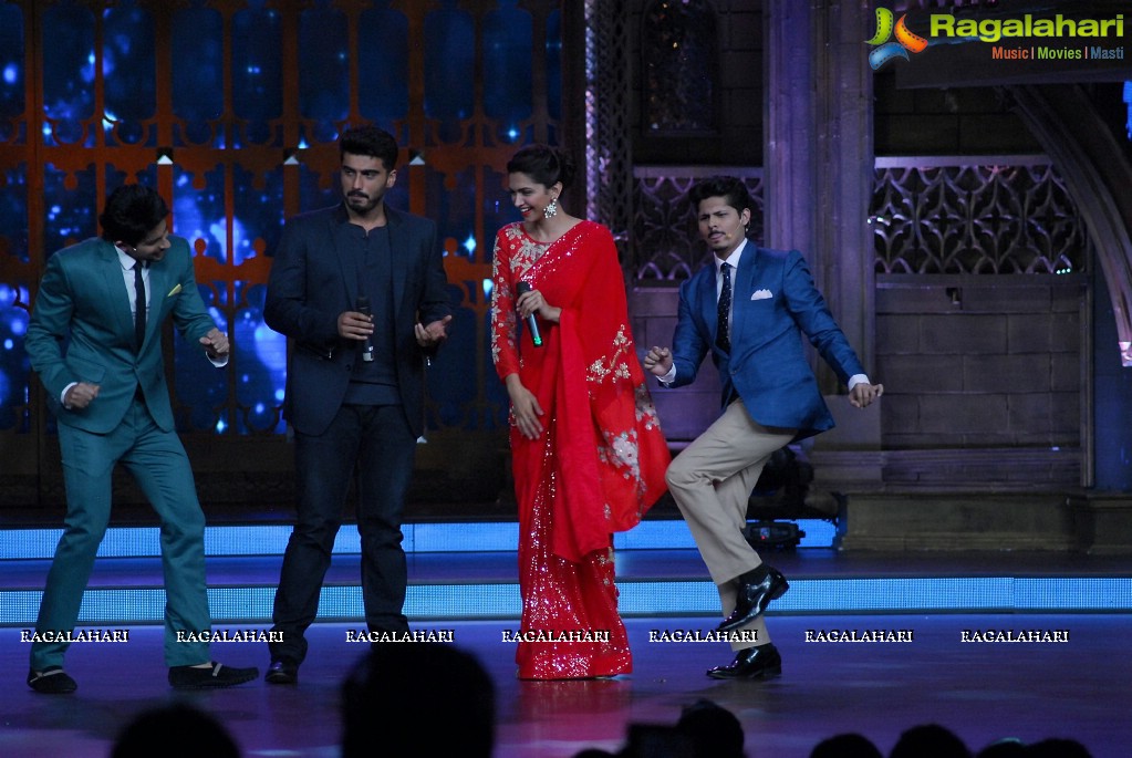 Deepika Padukone and Arjun Kapoor on Zee TV show India's Best Cine Stars Ki Khoj