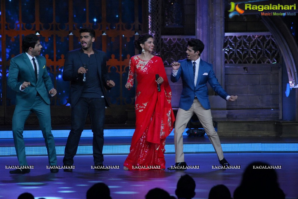 Deepika Padukone and Arjun Kapoor on Zee TV show India's Best Cine Stars Ki Khoj
