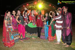 Dildar Dandiya 2014