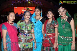 Dildar Dandiya 2014