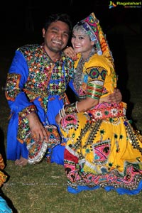 Dildar Dandiya 2014