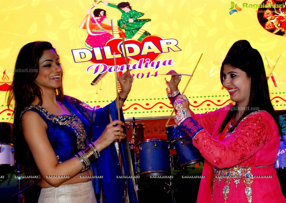 Dildar Dandiya 2014 (Set 2)
