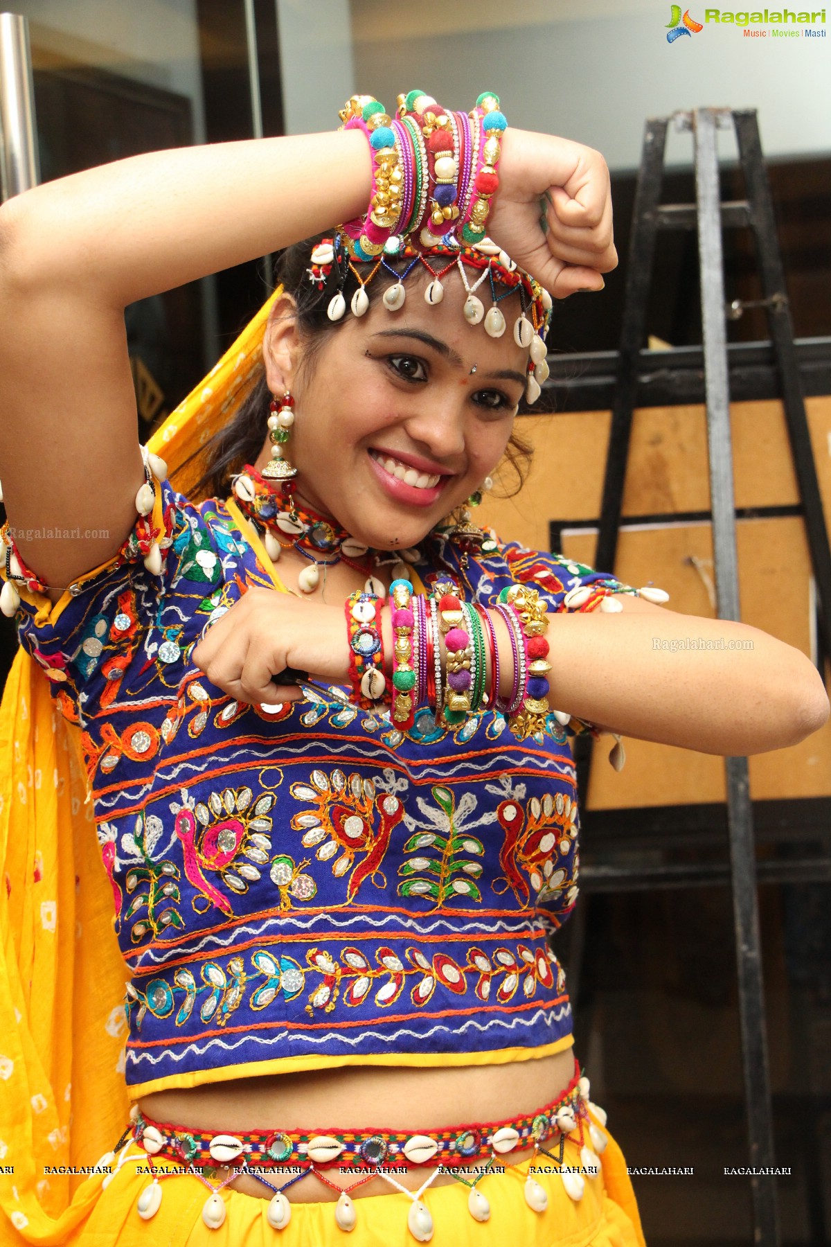 Dildar Dandiya 2014 Launch Ceremony - Chief Guest: Mr. VVS Laxman, Guest of Honour: Mrs. Bina Mehta