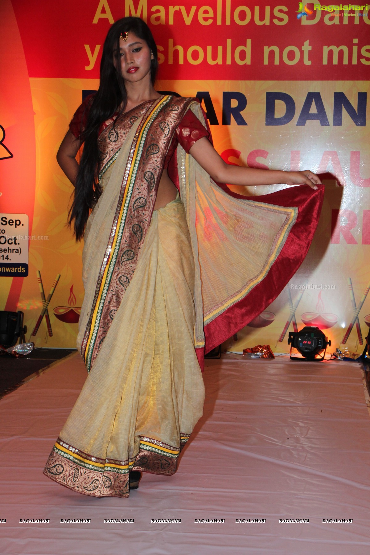 Dildar Dandiya 2014 Launch Ceremony - Chief Guest: Mr. VVS Laxman, Guest of Honour: Mrs. Bina Mehta