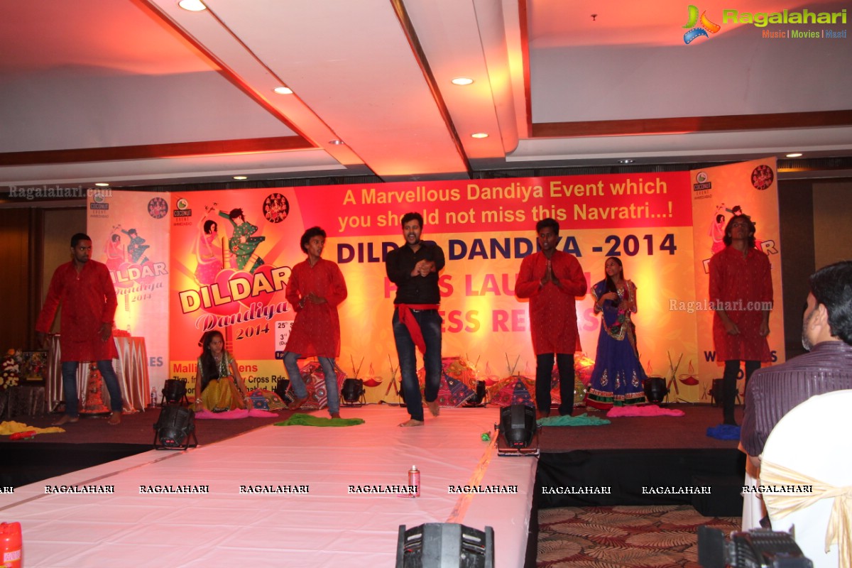 Dildar Dandiya 2014 Launch Ceremony - Chief Guest: Mr. VVS Laxman, Guest of Honour: Mrs. Bina Mehta