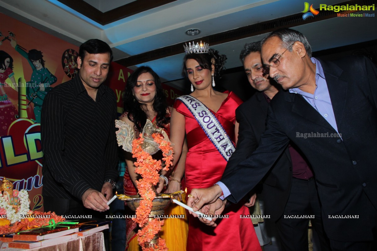 Dildar Dandiya 2014 Launch Ceremony - Chief Guest: Mr. VVS Laxman, Guest of Honour: Mrs. Bina Mehta