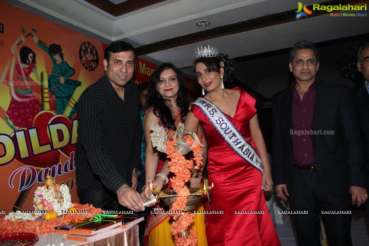 Dildar Dandiya 2014 Launch Ceremony - Chief Guest: Mr. VVS Laxman, Guest of Honour: Mrs. Bina Mehta