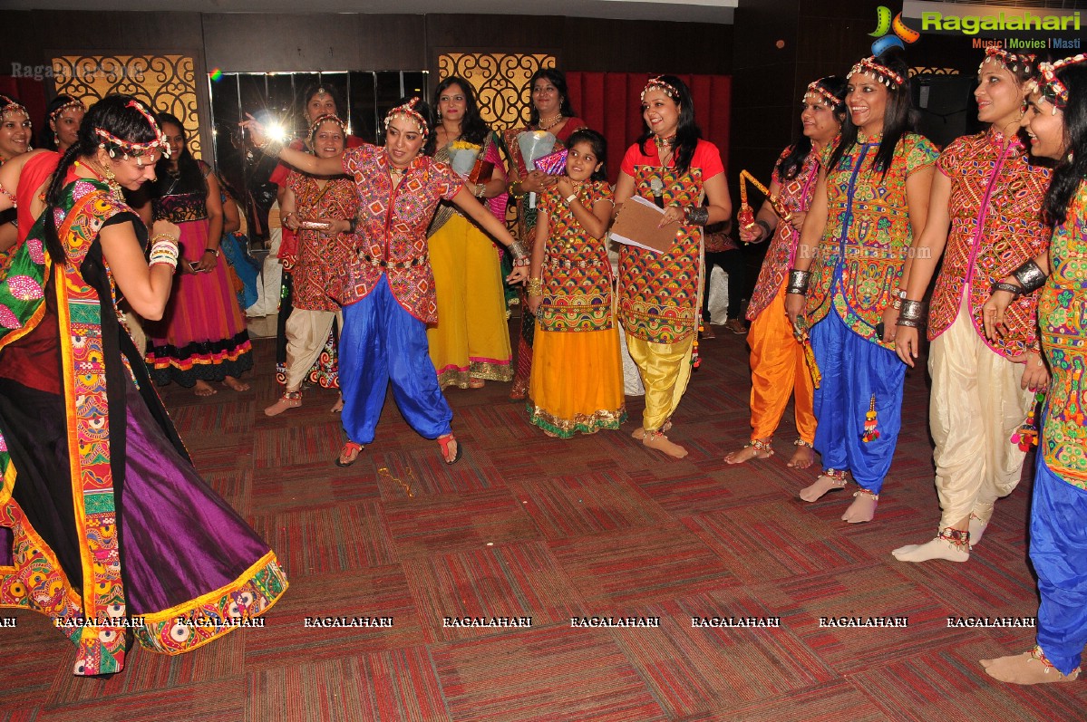 Disco Dandiya by by Samskruthy Ladies Club (Sept. 2014)