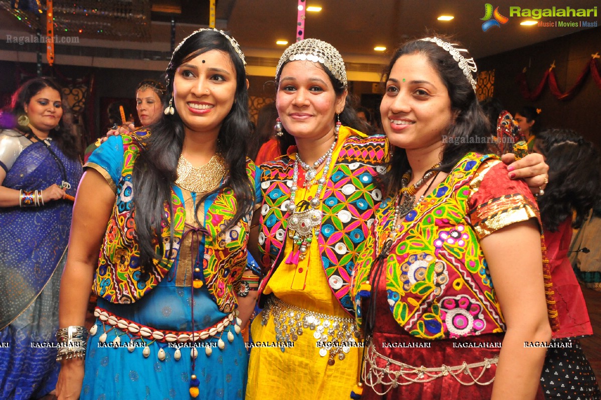 Disco Dandiya by by Samskruthy Ladies Club (Sept. 2014)