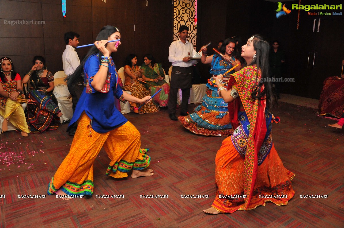 Disco Dandiya by by Samskruthy Ladies Club (Sept. 2014)