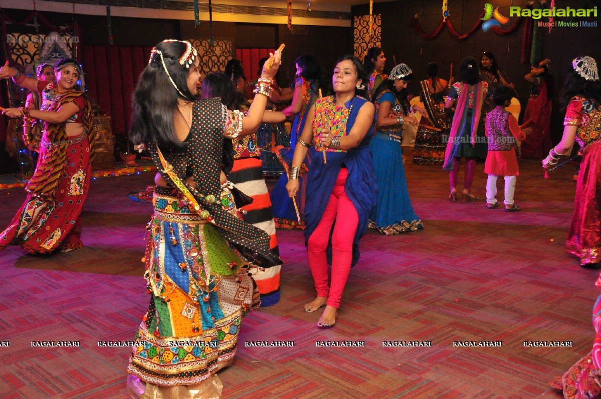 Disco Dandiya by by Samskruthy Ladies Club (Sept. 2014)