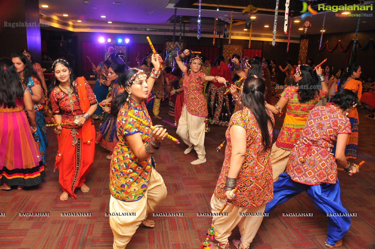 Disco Dandiya by by Samskruthy Ladies Club (Sept. 2014)