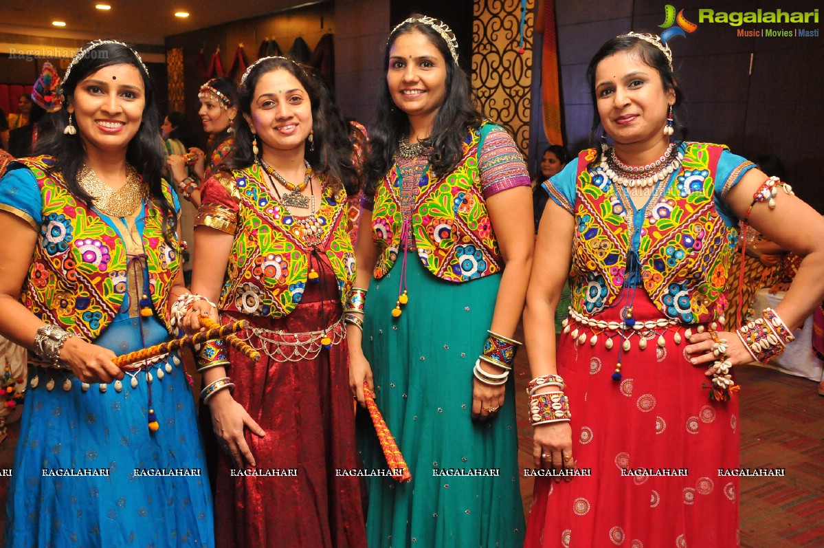 Disco Dandiya by by Samskruthy Ladies Club (Sept. 2014)