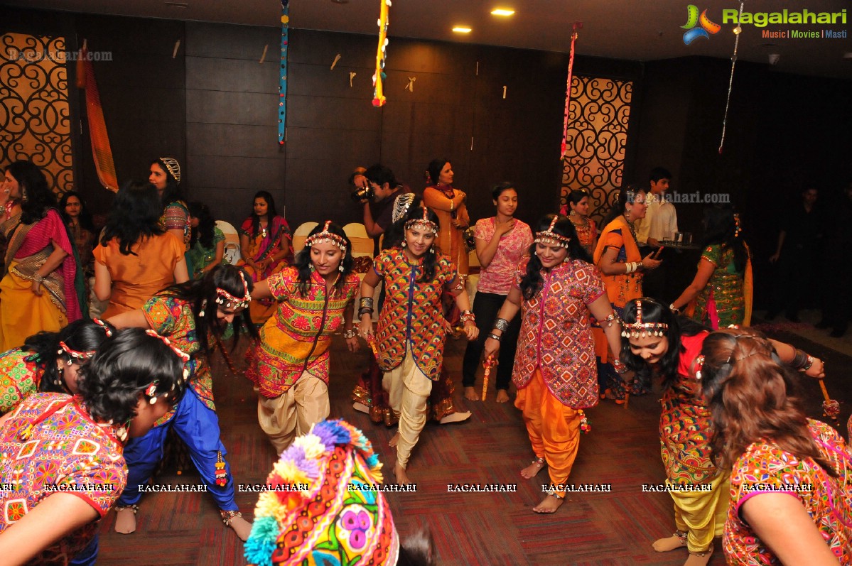 Disco Dandiya by by Samskruthy Ladies Club (Sept. 2014)