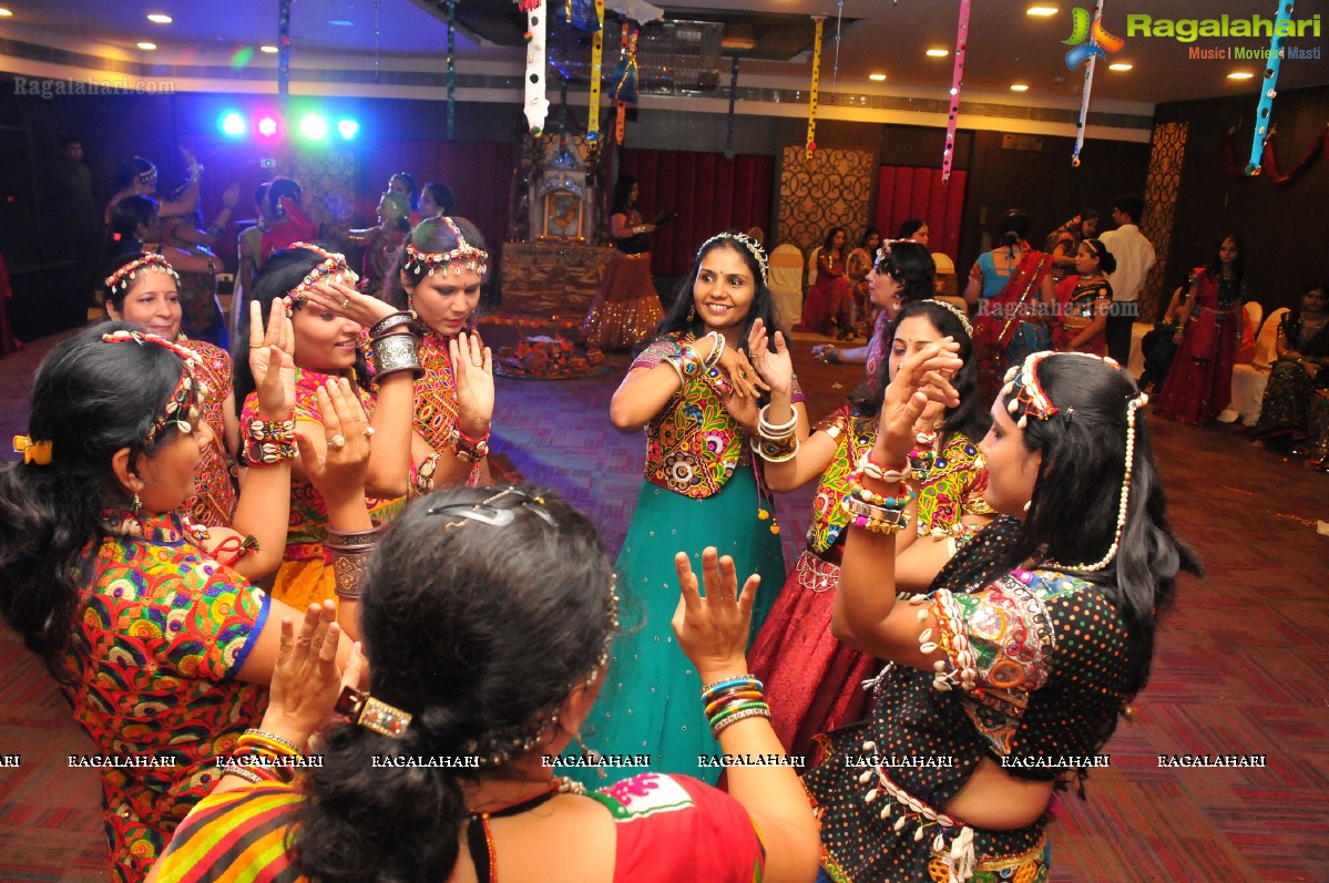 Disco Dandiya by by Samskruthy Ladies Club (Sept. 2014)