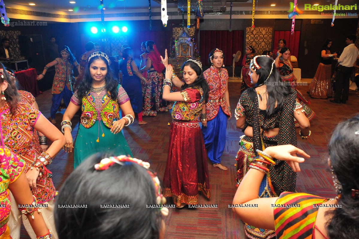 Disco Dandiya by by Samskruthy Ladies Club (Sept. 2014)