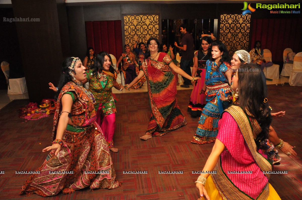 Disco Dandiya by by Samskruthy Ladies Club (Sept. 2014)