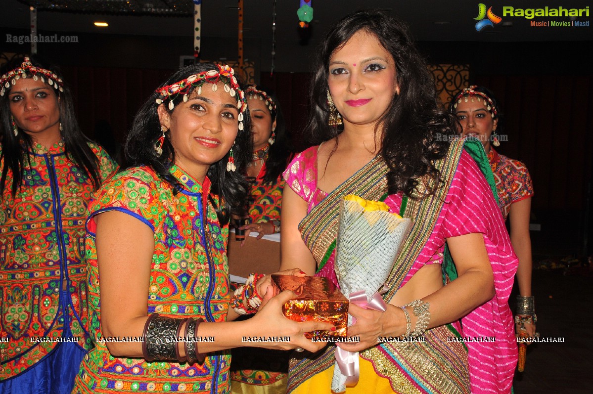 Disco Dandiya by by Samskruthy Ladies Club (Sept. 2014)