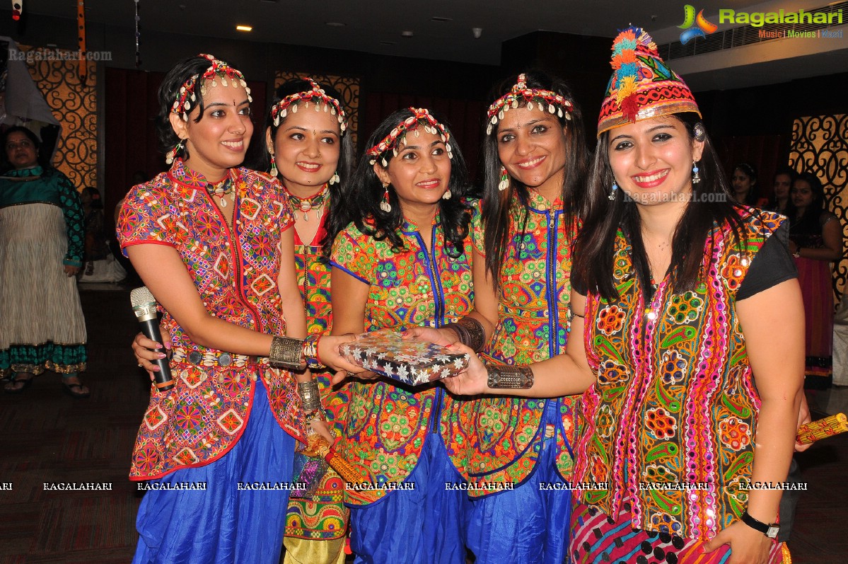 Disco Dandiya by by Samskruthy Ladies Club (Sept. 2014)